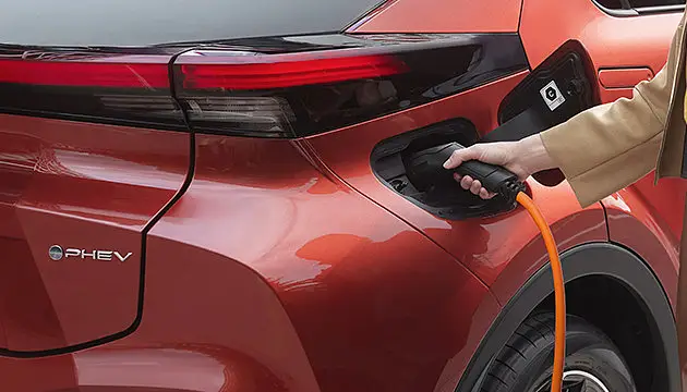 Hybridní pohony u značek Emil Frey