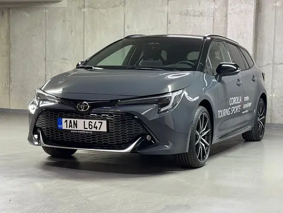 Toyota Corolla GR SPORT 1.8 Hybrid e-CVT GR Sport Touring Sport