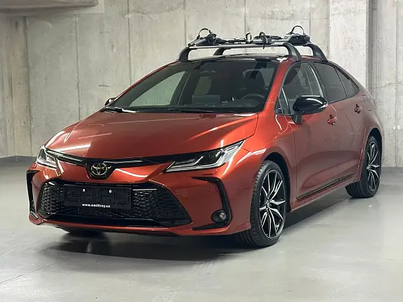 Toyota Corolla GR SPORT 1.8 Hybrid e-CVT GR Sport Sedan