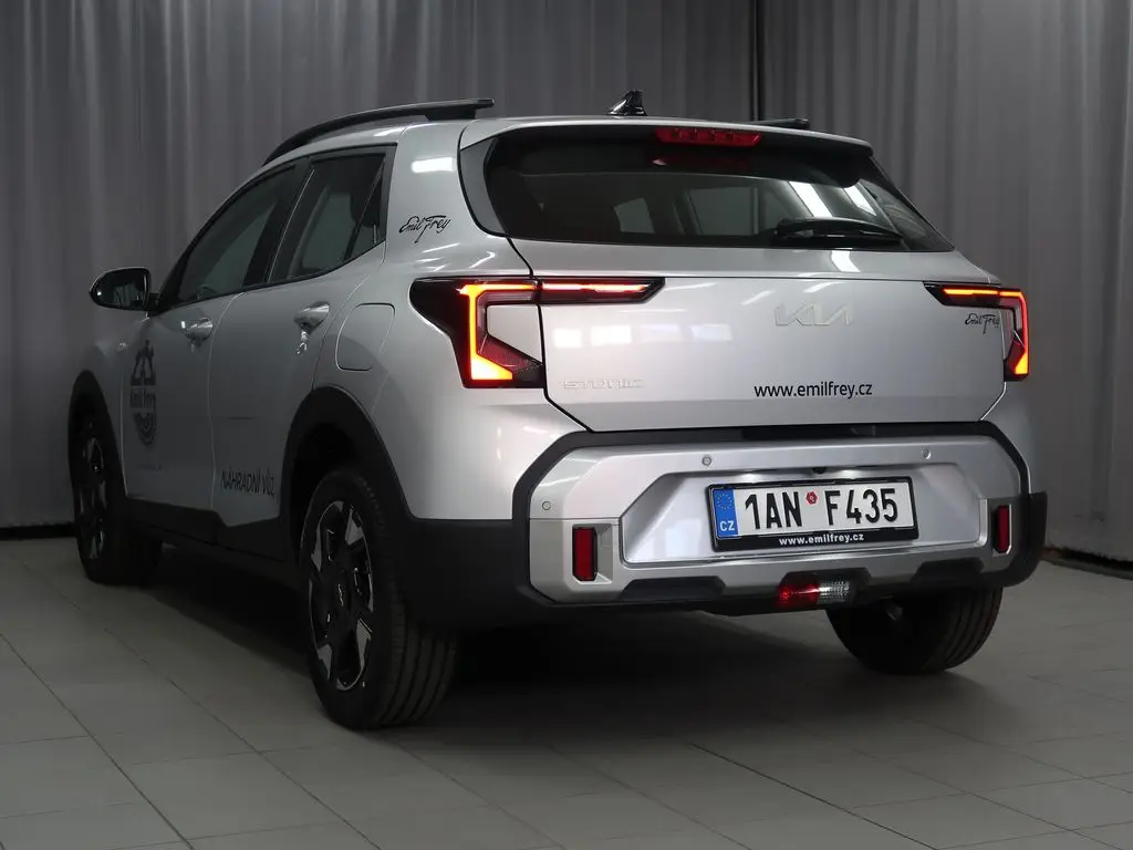 102dacde-f04b-41ba-9e05-dfeb38ff8d6c_05