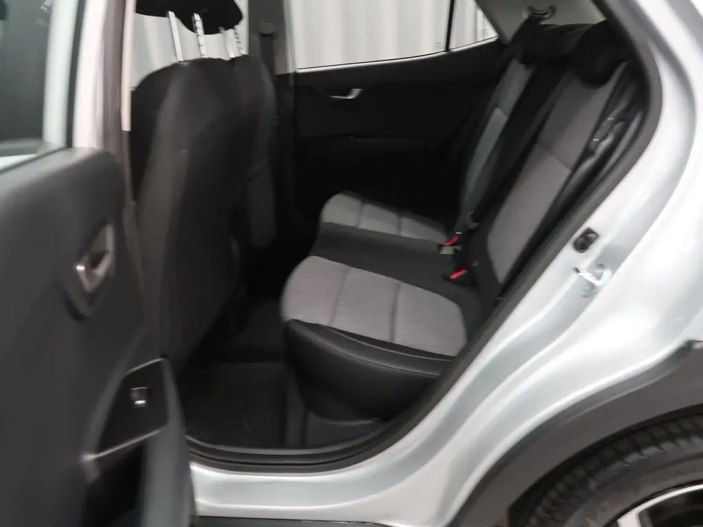 102dacde-f04b-41ba-9e05-dfeb38ff8d6c_09