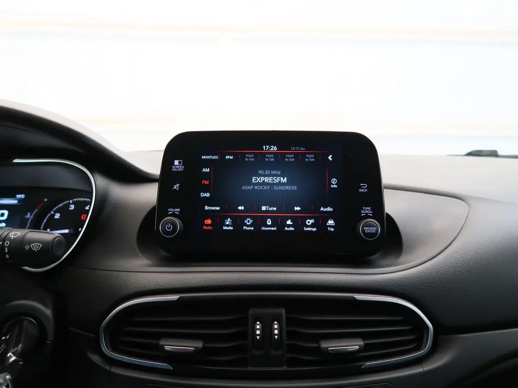 390b7a68-ba33-4d66-aea0-d55f9a317a86_22