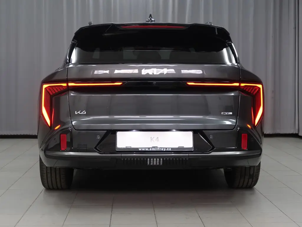 487f506f-dcb5-4c6d-a022-9c7c5e94c99e_06