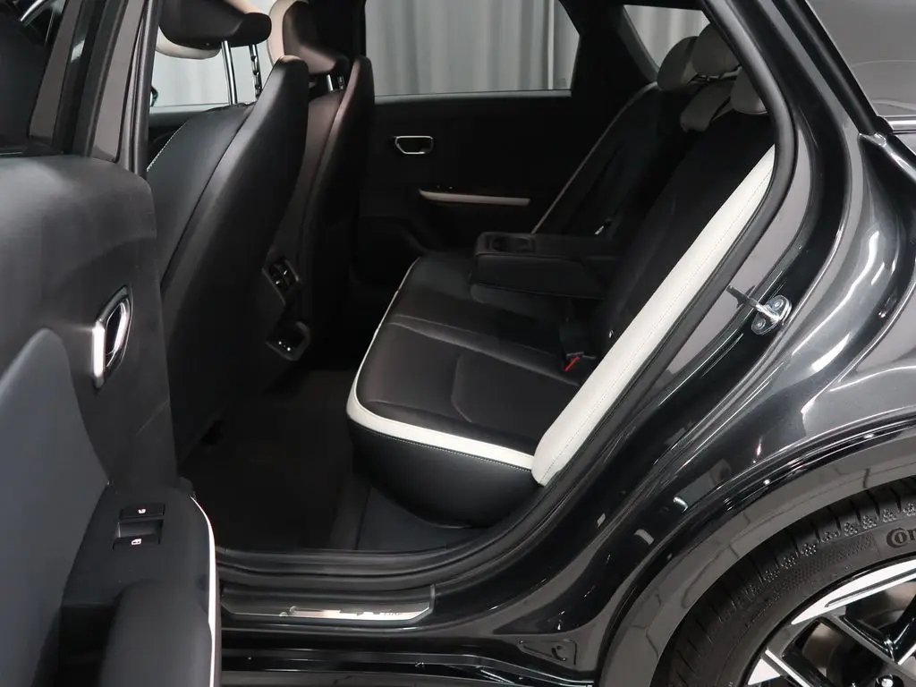 487f506f-dcb5-4c6d-a022-9c7c5e94c99e_09