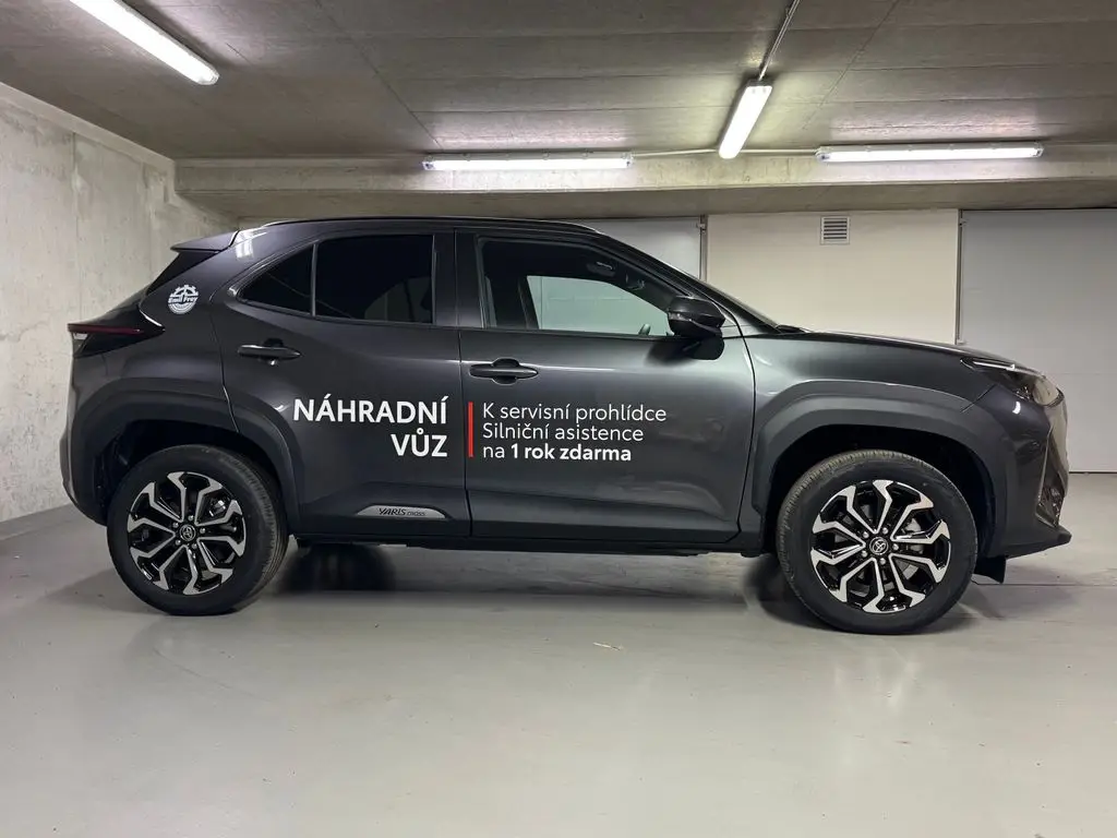 99b89052-dfbb-47fe-8e46-8128c624d2d6_02