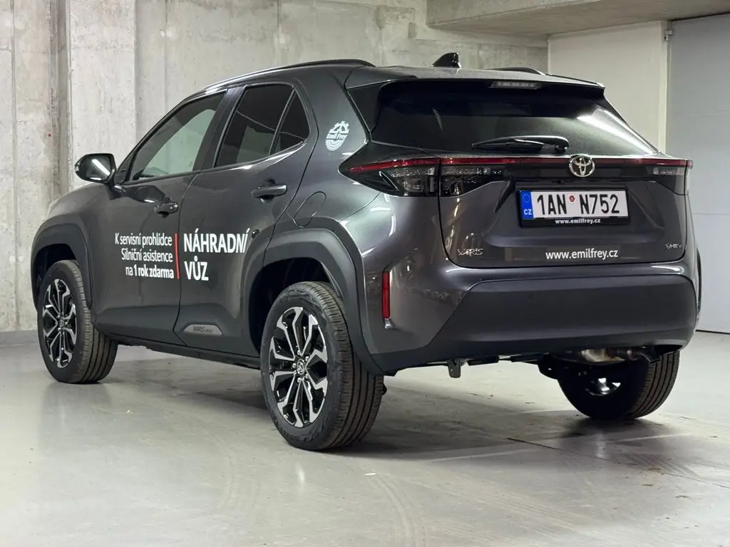 99b89052-dfbb-47fe-8e46-8128c624d2d6_04