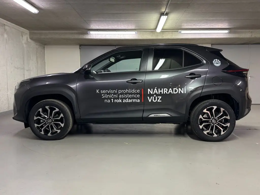 99b89052-dfbb-47fe-8e46-8128c624d2d6_05