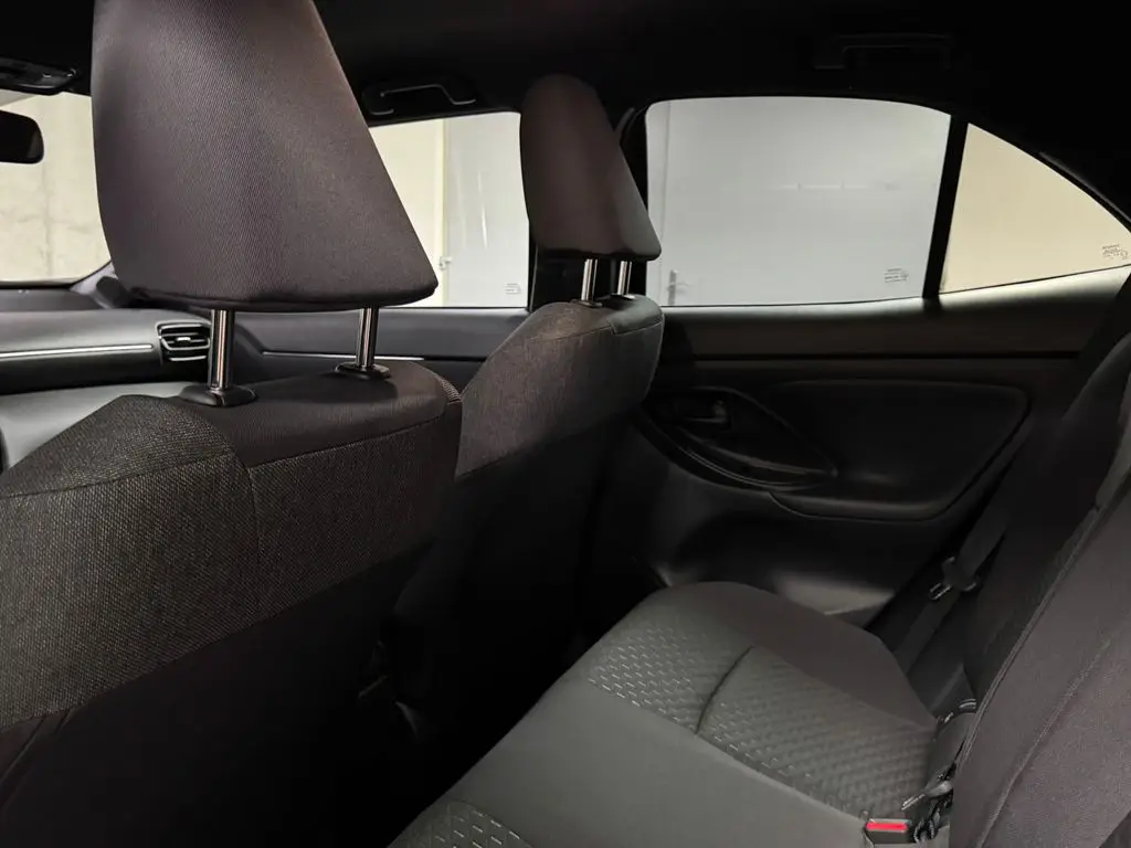 99b89052-dfbb-47fe-8e46-8128c624d2d6_07