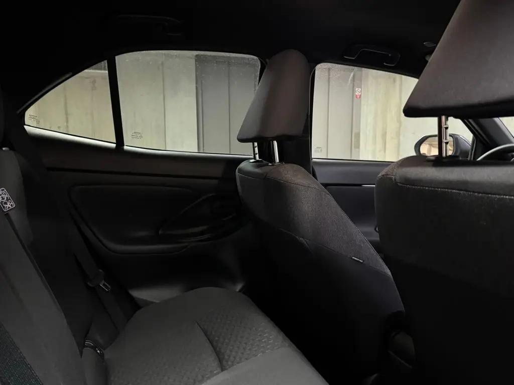 99b89052-dfbb-47fe-8e46-8128c624d2d6_08