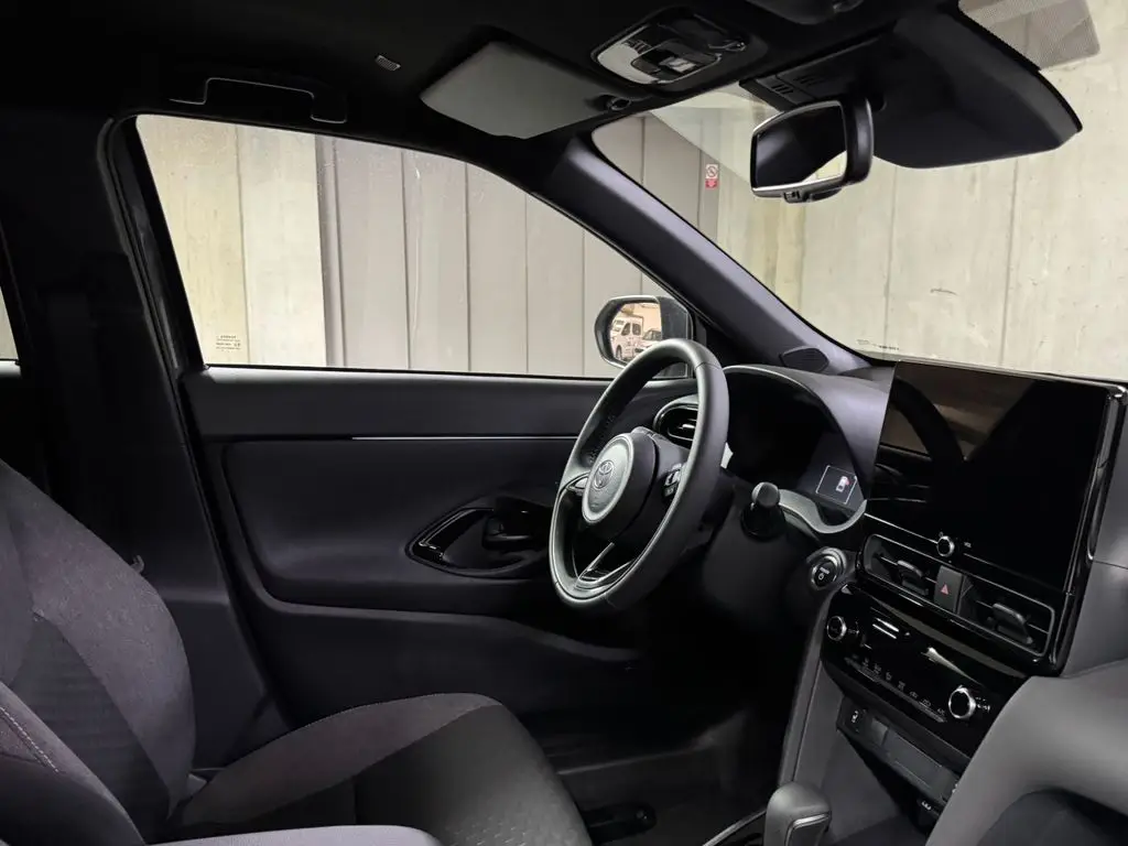 99b89052-dfbb-47fe-8e46-8128c624d2d6_09