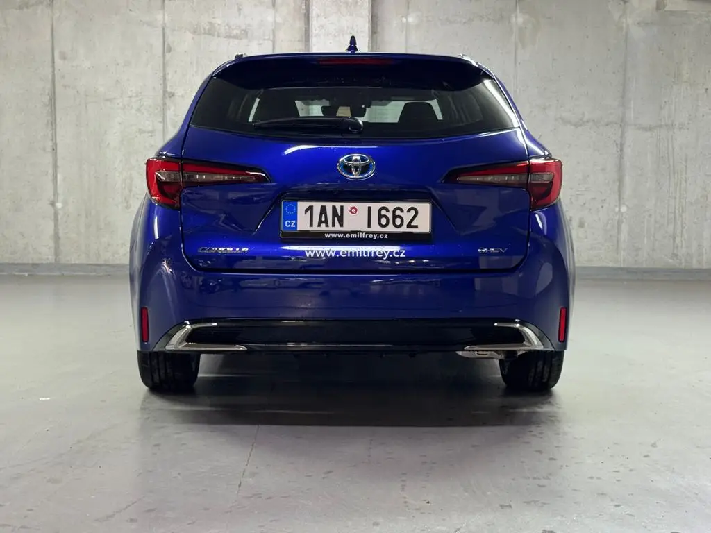 b3e998ef-3e6c-4fb4-aed2-3e7517ba04bf_05