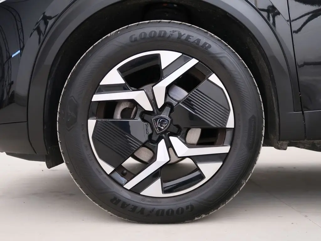 c7c2e521-5cab-47bb-a5e2-269d9e827382_09