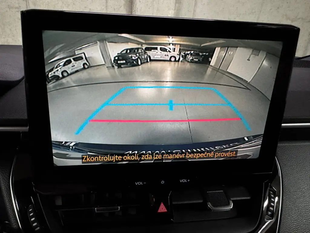 ee6a6550-919b-40c5-8747-785142984599_15