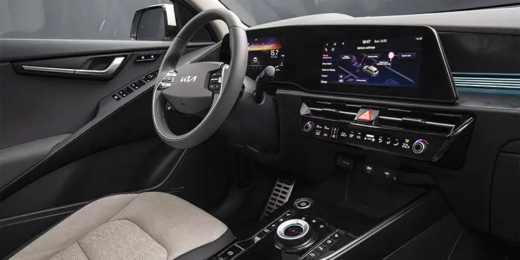 Klimatizace - Toyota Corolla Touring Sports